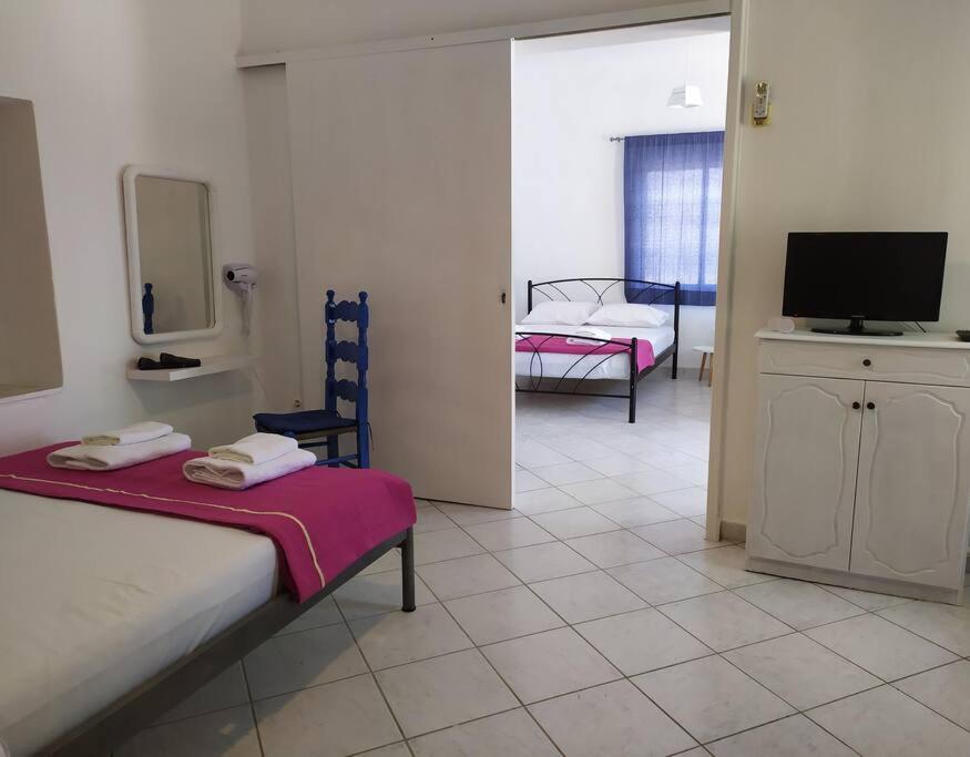 Το Σπίτι Της Μαργαρίτας Στην Παραλία Villa Néa Stýra Eksteriør bilde